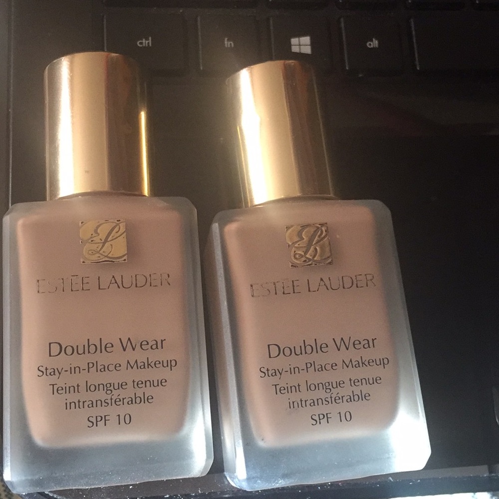 Estée Lauder double wear foundation